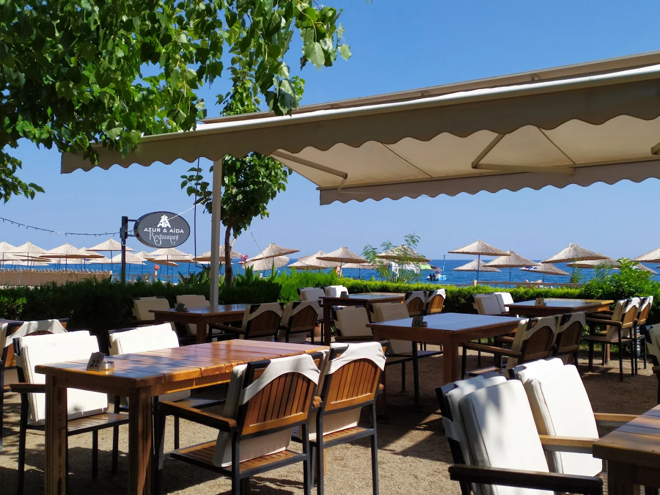 Azur Restaurant - Mediterranean seafood restaurant with sea view in Cirali