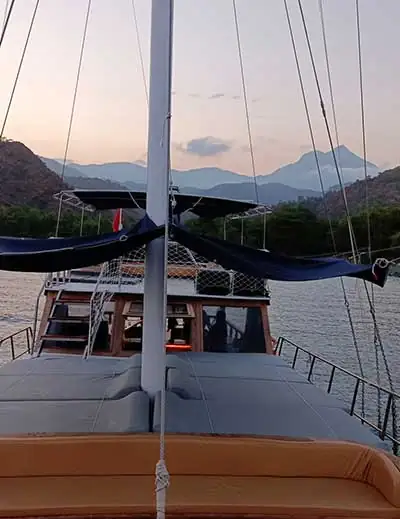 Çıralı tekne turu